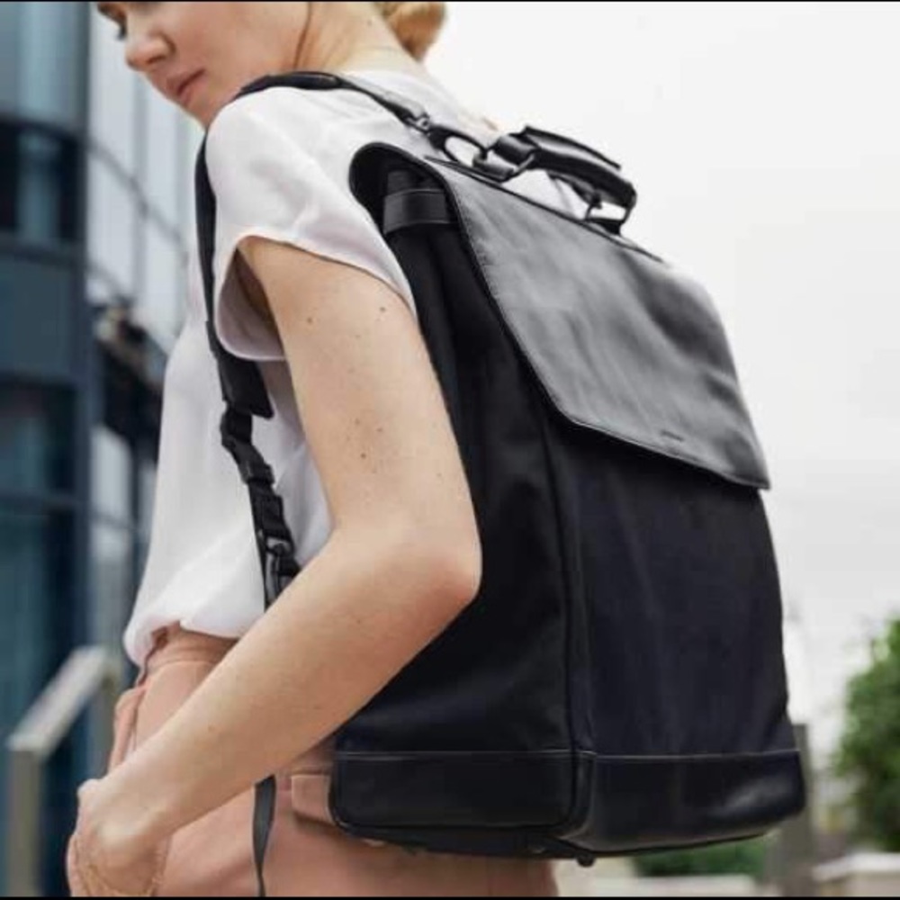 Lo & Sons The Prospect Backpack - Picture 2 of 16